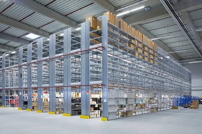 StockCore being used in a warehouse inventory operation